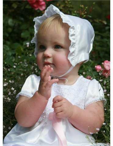 Dophätta - Grace-Madde aus weißem Satin