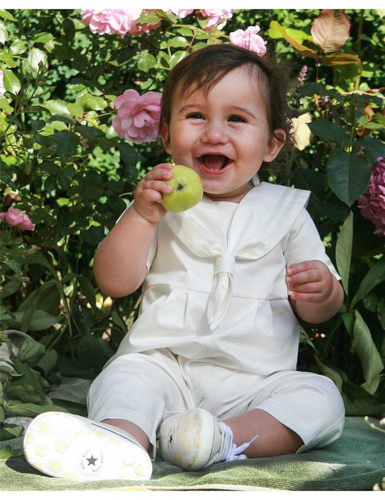Moderne off white babysko til dåb