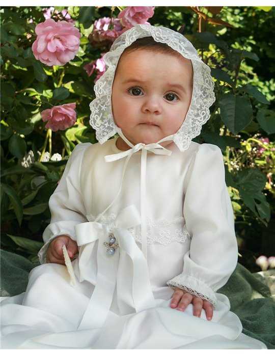 Lace Baptism bonnet with sweet bow pattern