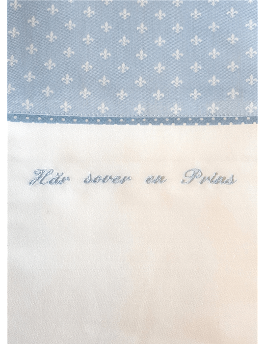 Baby bedding with own choice of embroidery