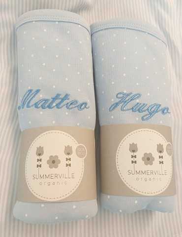 Dueblått babyteppe - valgfritt broderi