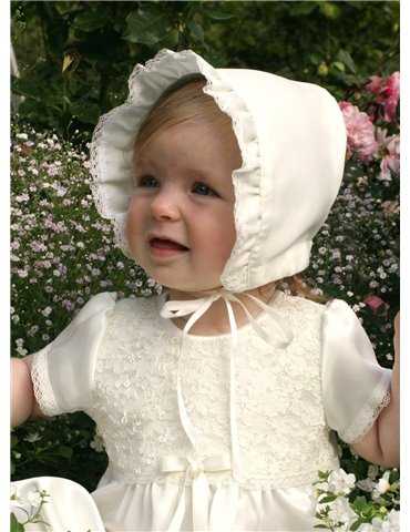 Dophätta Grace-Madde i off white satin